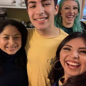 Meet your Posher, Karla